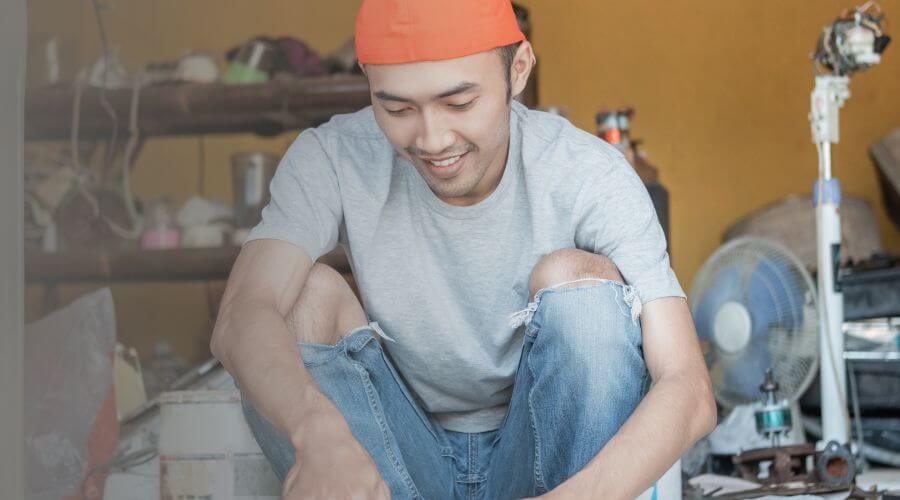 Why choose water damage cleanup for ceiling water damage repair in Phoenix